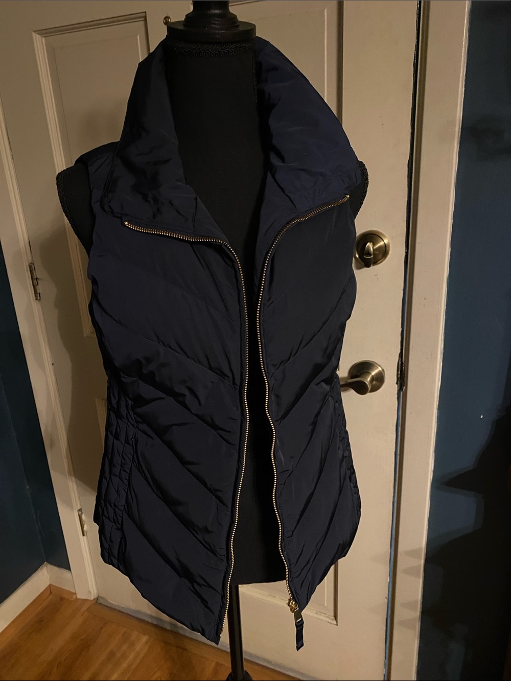 ❤️TALBOTS Quilted Navy Puffer Vest - Women S